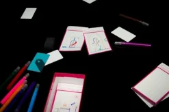Oink Games Partyspellen>A Fake Artist Goes To New York