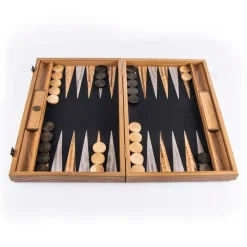 Manopoulou Hout><noscript><img width=