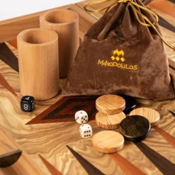 Manopoulou Hout><noscript><img width=