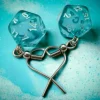 Chessex Oorbellen>Hook Earrings Translucent Teal Mini-Poly D20