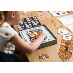Helvetiq Strategische Spellen><noscript><img width=